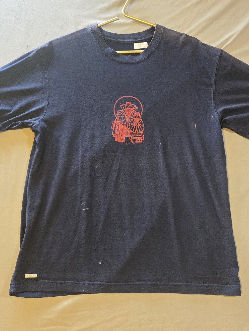 Nike Men's Basketball Navy Graphic Tee with Red Print
